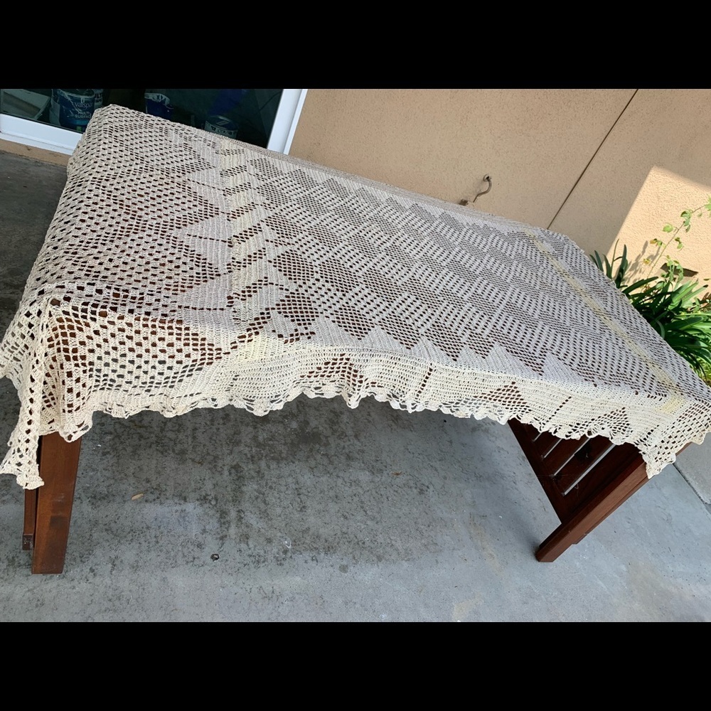 Table cloths - Picture 4 of 6